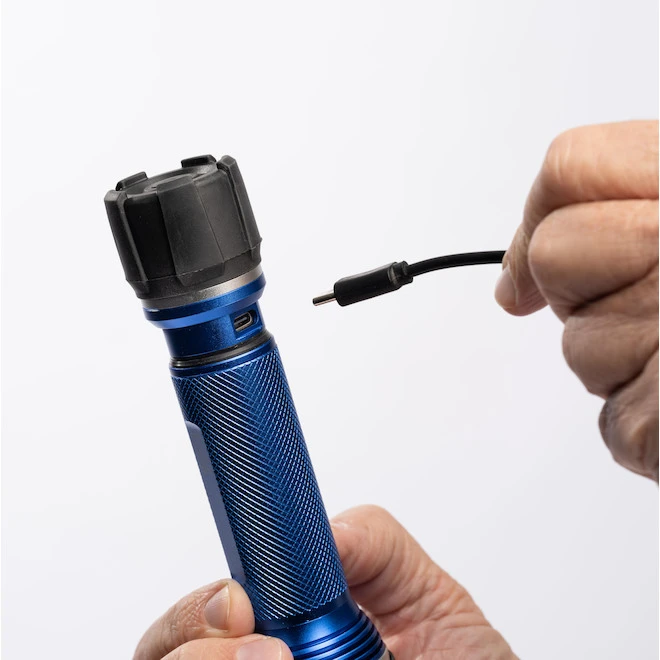 Lampe De Poche DEL Rechargeable, Kobalt, 350 Lumens (piles Incluses) 2 Lampe De Poche DEL Rechargeable, Kobalt, 350 Lumens (piles Incluses) – Image 2